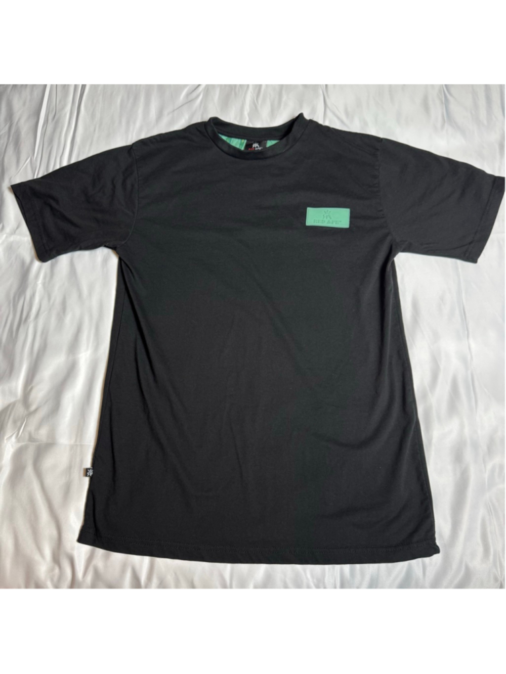 Men's RED APE Black Green Short Sleeve Tee L